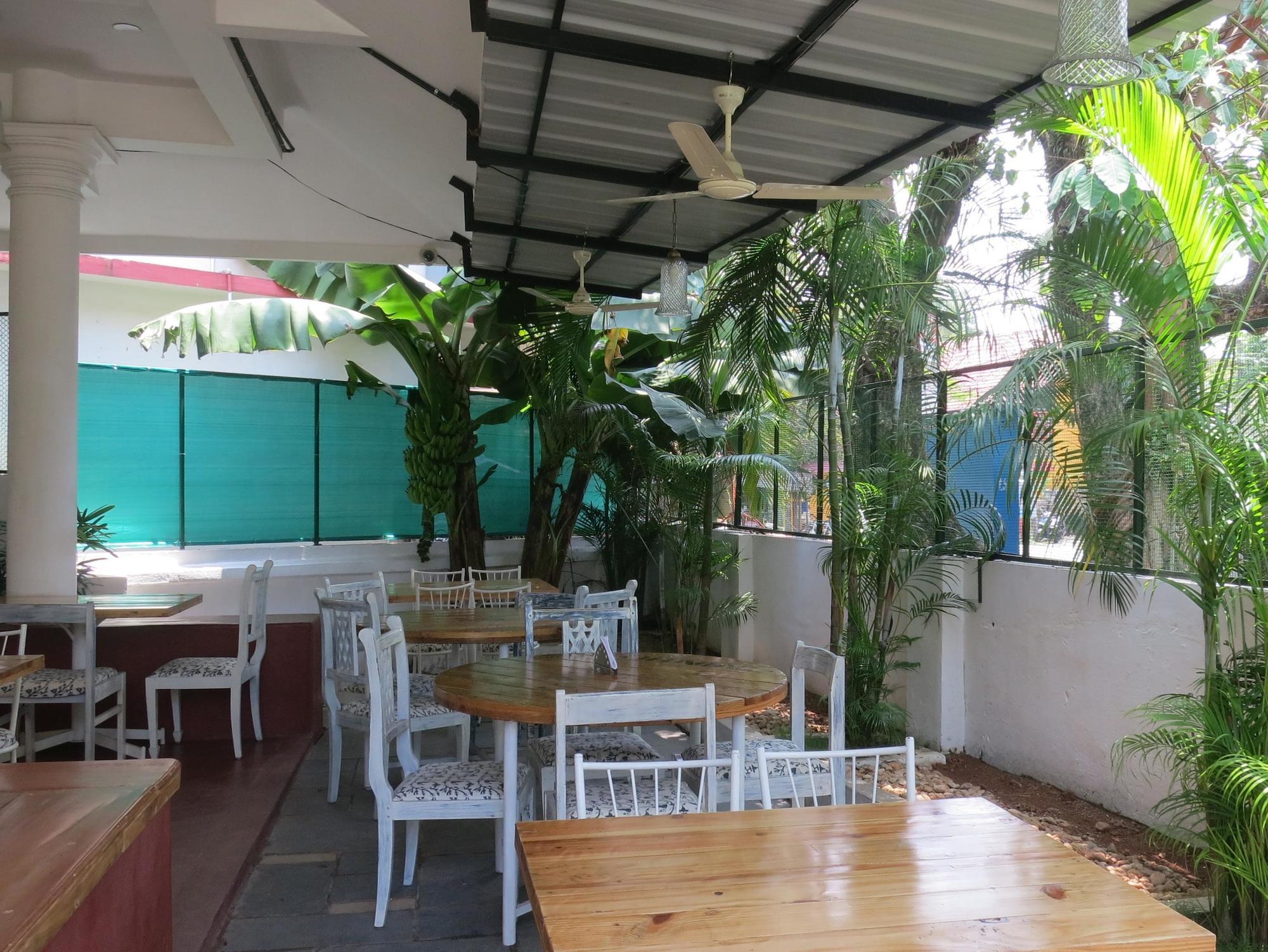 Happy Camper Hostel Kochi Εξωτερικό φωτογραφία